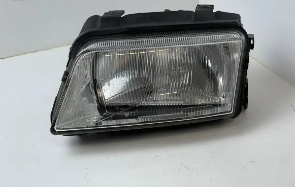 Audi A4 S4 B5 8D Headlight/headlamp 8D0941003C 67723171 1852839000