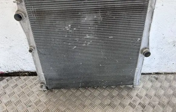 BMW X6 E71 Coolant radiator 7576305