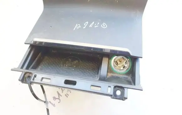 Skoda Superb B6 (3T) Car ashtray 3t0857962b 3t0863077b