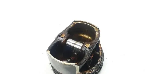 BMW 3 E90 E91 Piston 