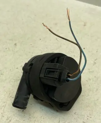 Mercedes-Benz R AMG W251 Electric auxiliary coolant/water pump A2118350028 30591163 02775817