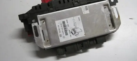 Mercedes-Benz S W220 SAM control unit A0205451932