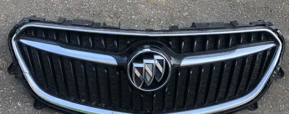 Buick Encore GX I Front bumper upper radiator grill 42582101