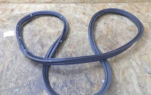 Jaguar XJ X351 Trunk rubber seal (body) 