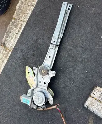KIA Carens I Rear door window regulator with motor 