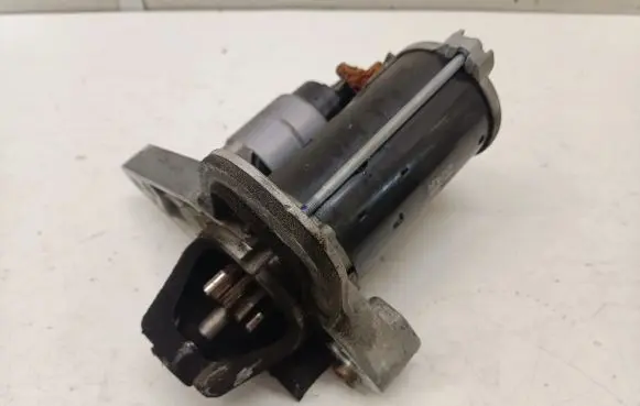 Nissan Qashqai J12 Starter motor 233006UB0B