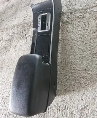Mazda 6 Armrest