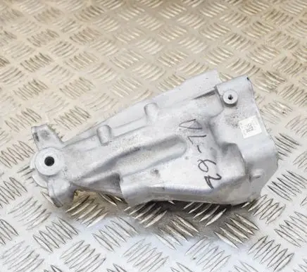 Mercedes-Benz GLC X253 C253 Engine mounting bracket A6512235604