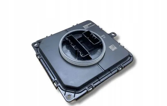 Volvo C40 Voltage converter/converter module 