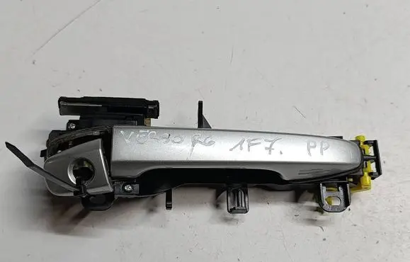Toyota Verso Front door exterior handle 3158198
