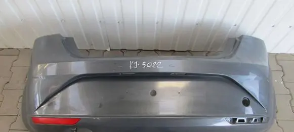Seat Leon (1P) Rear bumper 1P0807421