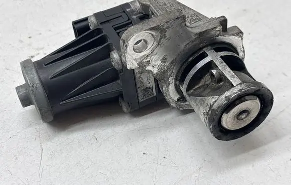 Renault Megane III EGR valve 147105308R 703435030 H8200129863