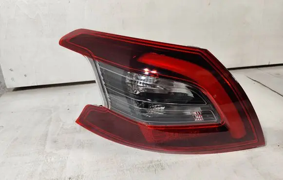 Peugeot 308 Rear/tail lights 81250002 81255002