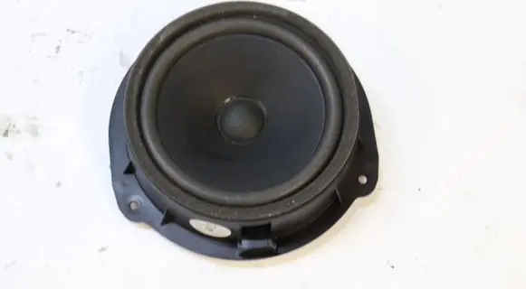 Seat Leon (5F) Front door speaker 5F0035411A