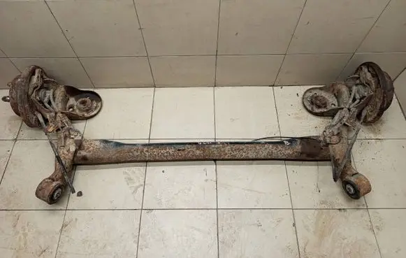 Hyundai i20 (PB PBT) Rear axle beam 