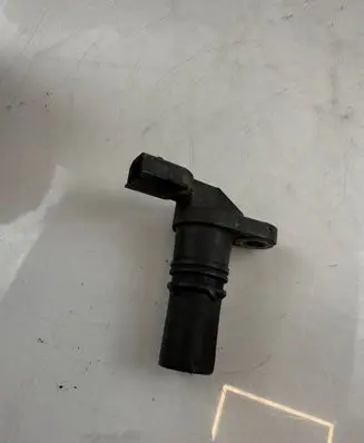 Opel Vivaro Crankshaft position sensor 8200885209