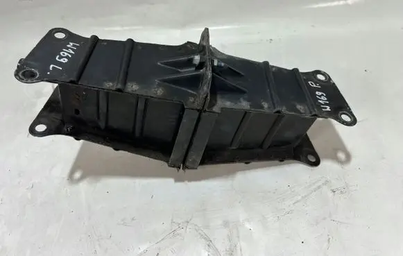 Mercedes-Benz A W169 Front piece kit 