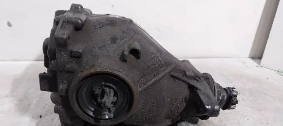 BMW X3 F25 Rear differential 7592013