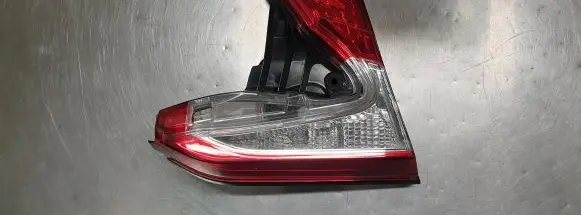 Toyota C-HR I Tailgate rear/tail lights 81590F4010