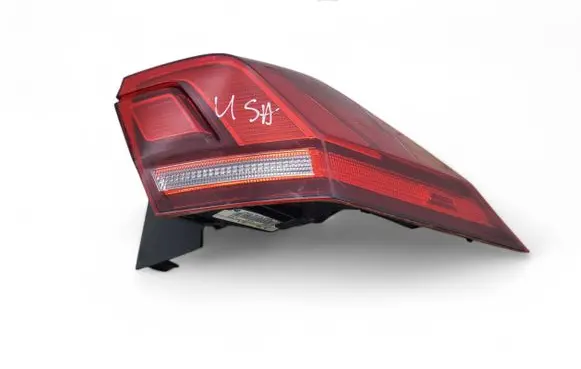 Volkswagen Tiguan Rear/tail lights 5NN945096A