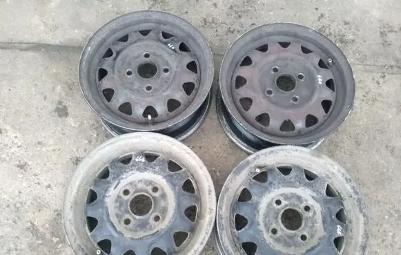 Mazda 323 F R13 steel rim 