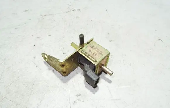Audi A6 S6 C4 4A Turbo solenoid valve 437906283A