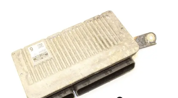 Toyota Yaris Engine control unit/module 2754005232 896610DF60