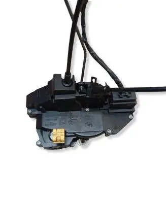 Chevrolet HHR Front door lock 