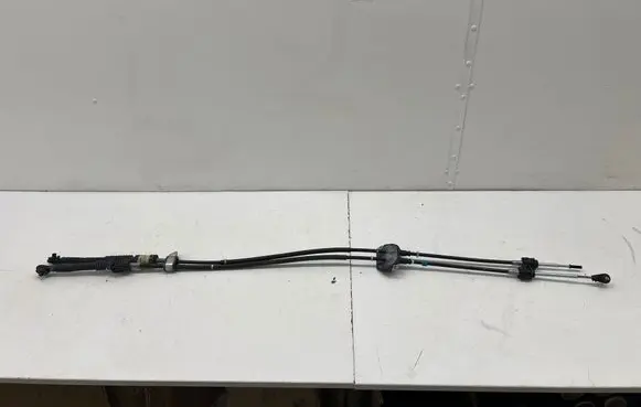 Mazda CX-30 Gear shift cable linkage