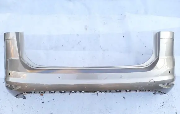 Volkswagen Touran III Rear bumper 5TA807421AB