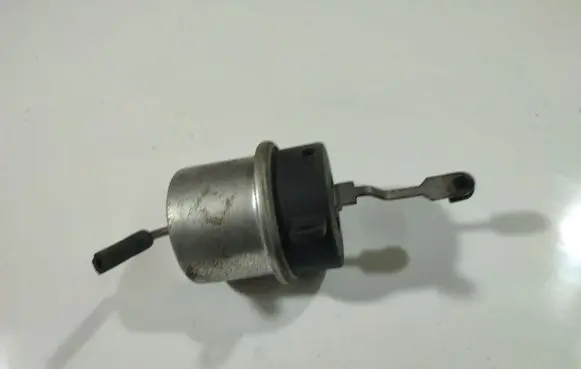 Seat Alhambra (Mk1) Valve vacuum 