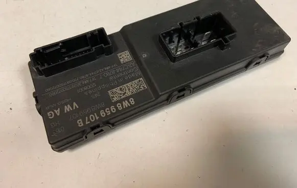 Tailgate/trunk control unit/module