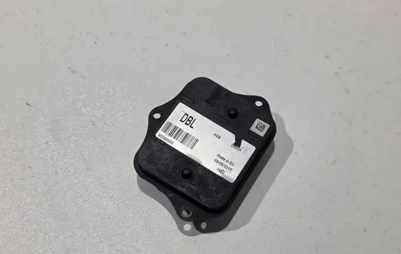 Volvo XC60 Xenon control unit/module 90068996