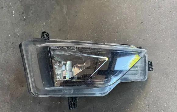 Volkswagen Golf Sportsvan Front fog light 510941662A