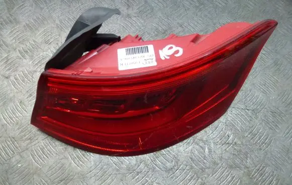 Audi A3 S3 8V Rear/tail lights 8V3945096A