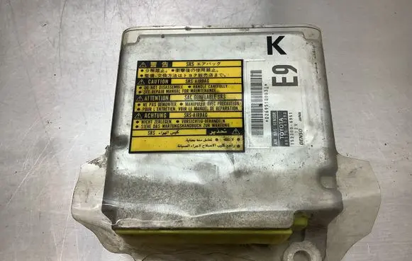 Toyota Prius (XW20) Airbag control unit/module 8917047390 1523006951