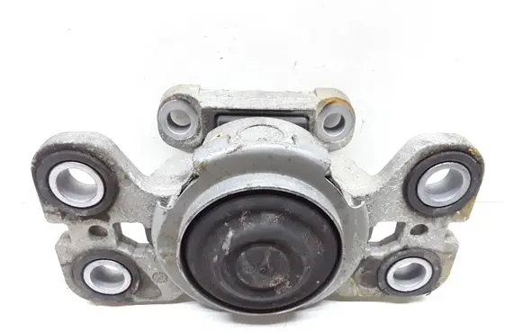 Volvo XC60 Engine mount bracket 8G9N7M121AA