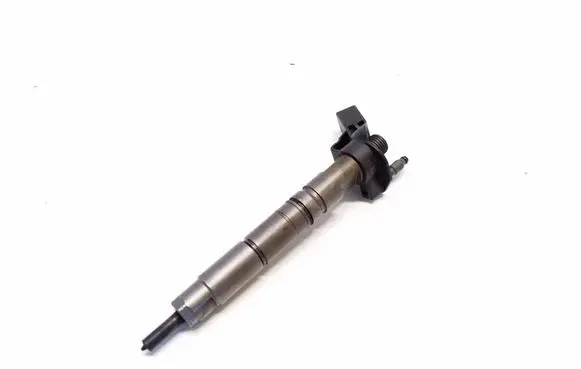 Mercedes-Benz E W212 Fuel injector A6420701187 091028
