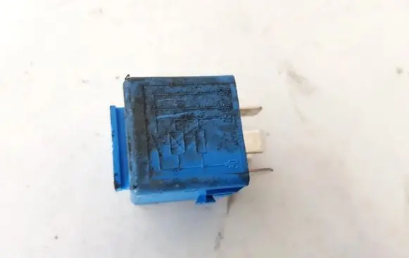 BMW 5 E34 Other relay 61366915327 61.36-6915327
