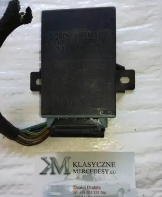 Mercedes-Benz S W126 Other control units/modules 0008220203