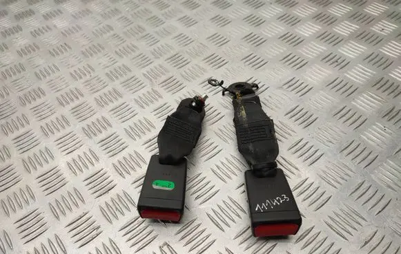 Hyundai Santa Fe Rear seatbelt buckle