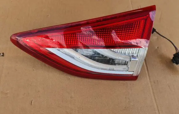 Ford Escape III Tailgate rear/tail lights CV4413A602BG