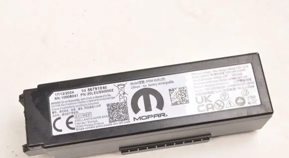 Opel Mokka B Hybrid / electric car battery 9856791080
