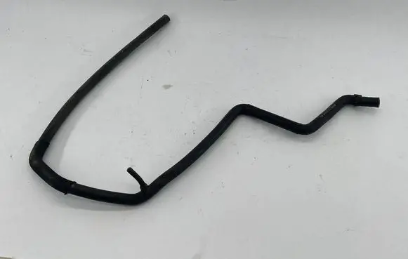 Audi Q7 4L Engine coolant pipe/hose 7L6122447BD KA4116625