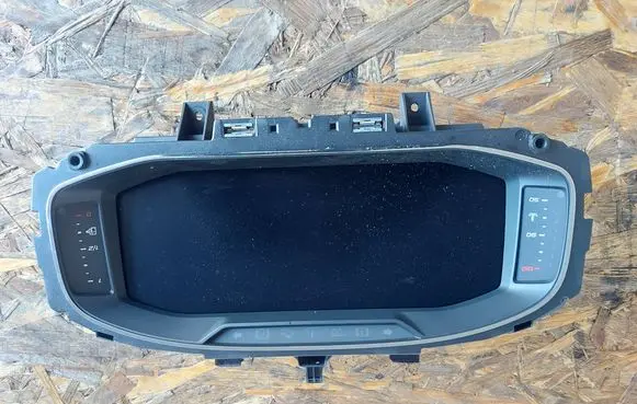 Seat Leon (5F) Speedometer (instrument cluster) 5F0920790A
