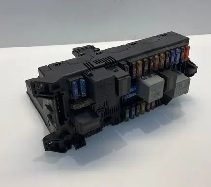 Mercedes-Benz E W211 Fuse module 0035455901 A0035455901