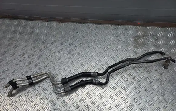 BMW 7 F01 F02 F03 F04 Gearbox oil cooler pipe/hose 13577211