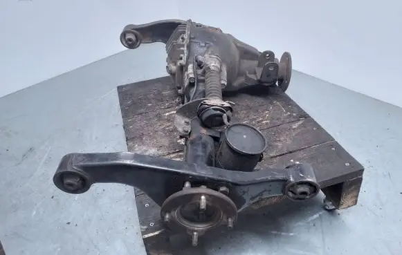 Mitsubishi Pajero Front differential MR453792