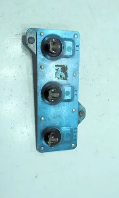 Audi A6 S6 C5 4B Coolant fan relay 893959493C