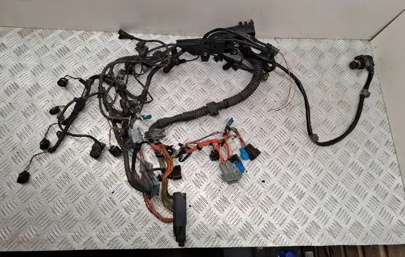 BMW 5 E60 E61 Engine installation wiring loom 